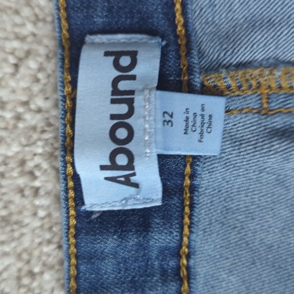 Abound flared Jeans - Picture 2 of 4